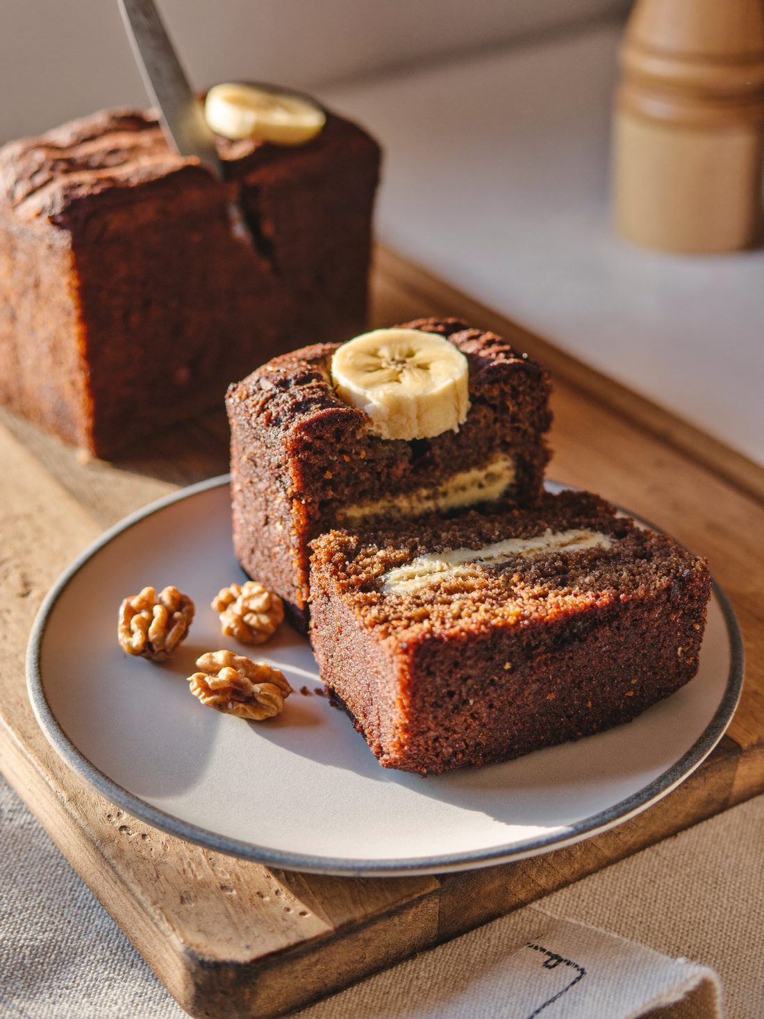 Banana and walnut loaf